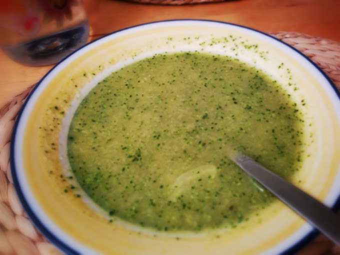 Cabbage and broccoli soup with a kick